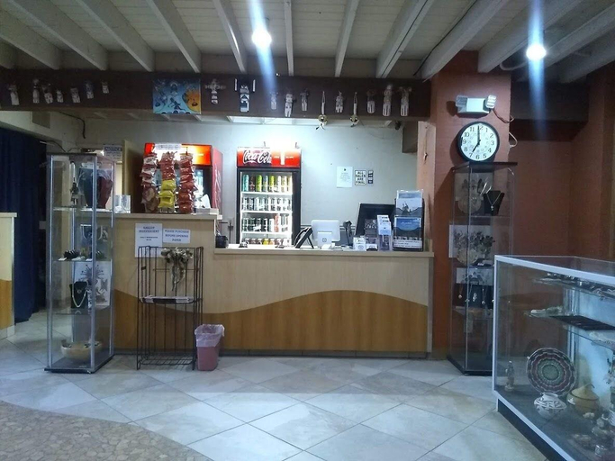Public Area 2, Hopi Cultural Center, Navajo