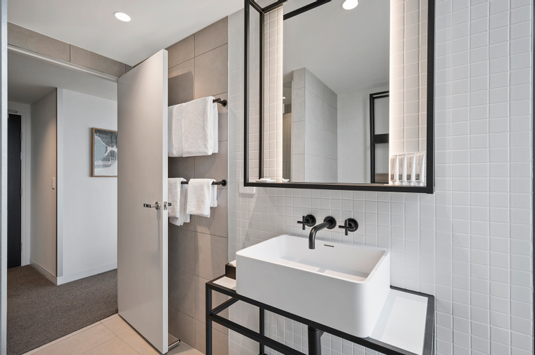 Bathroom 9