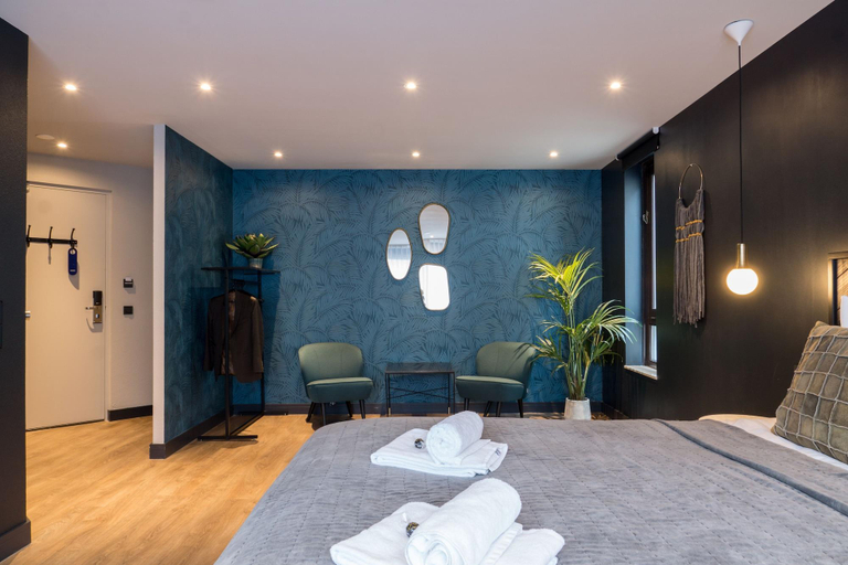 Bathroom 2, Boutique Suites Lisse - Keukenhof, Lisse