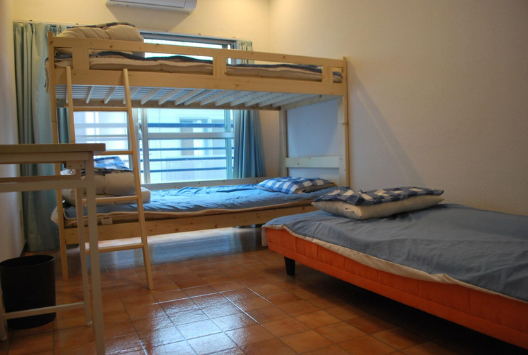 Bedroom 3, Tsubame Guest House, Taitō