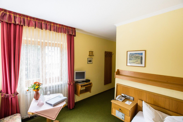 Bedroom 3, Sonnleiten, Traunstein