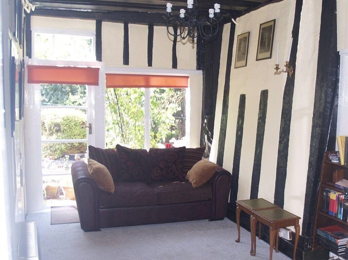 Public Area 2, The Bridge Street Historic Guest House, Suffolk