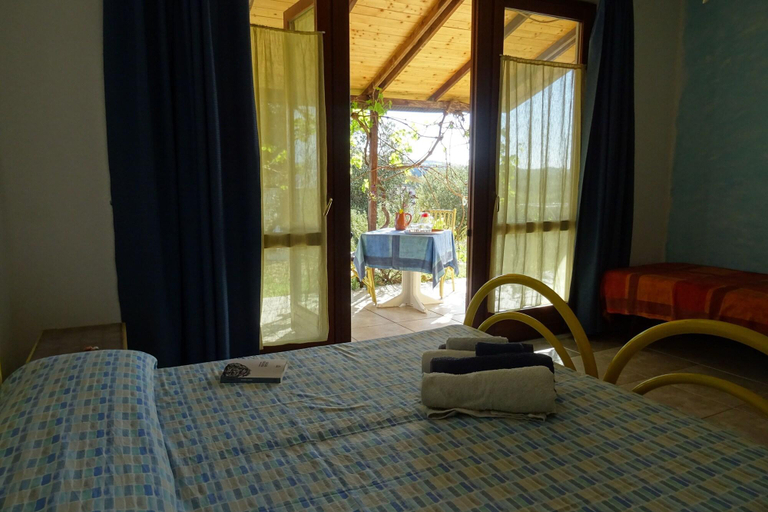 Bedroom 4, Casa Per Ferie Villaggio Carovana, Cagliari