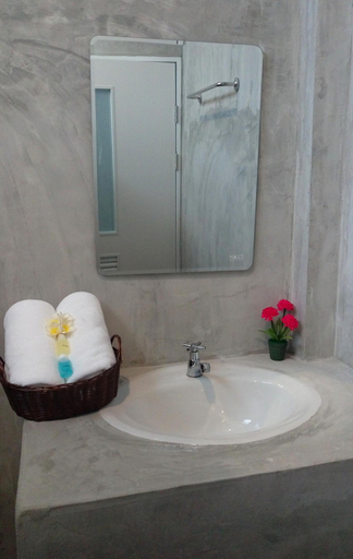Bathroom 3, Phurang Hill Resort, Muang Kanchanaburi