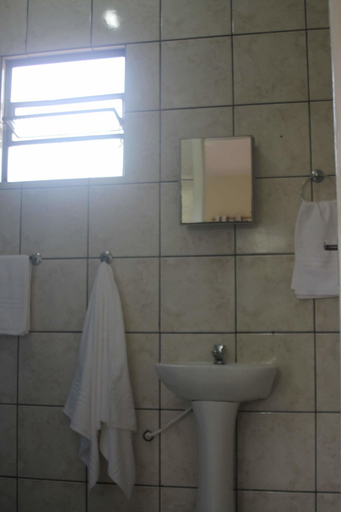 Bathroom 5, Pousada Sol do Araca, São Sebastião