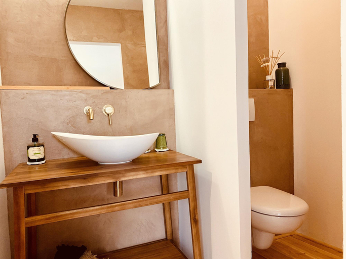Bathroom 5, M&S Bed and Breakfast, Bouches-du-Rhône