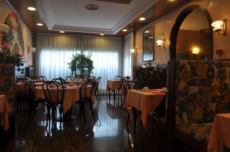 Food & Drinks 5, Hotel Roma, Venezia