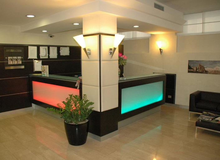 Public Area 3, Hotel Kristall, Milano