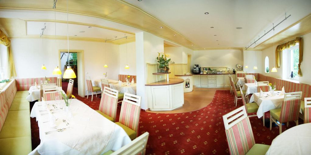 Food & Drinks 5, Hotel-Garni Drachenburg, Garmisch-Partenkirchen