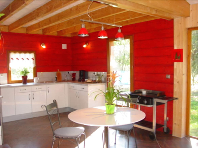 Public Area 2, Chambre d’Hotes Neptune Wood, Aude