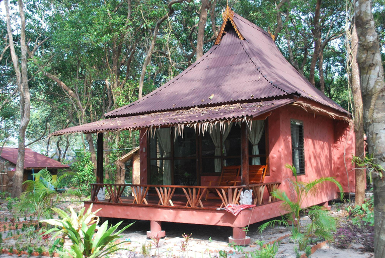 Exterior & Views 1, Bamboo Bungalows, Muang Ranong