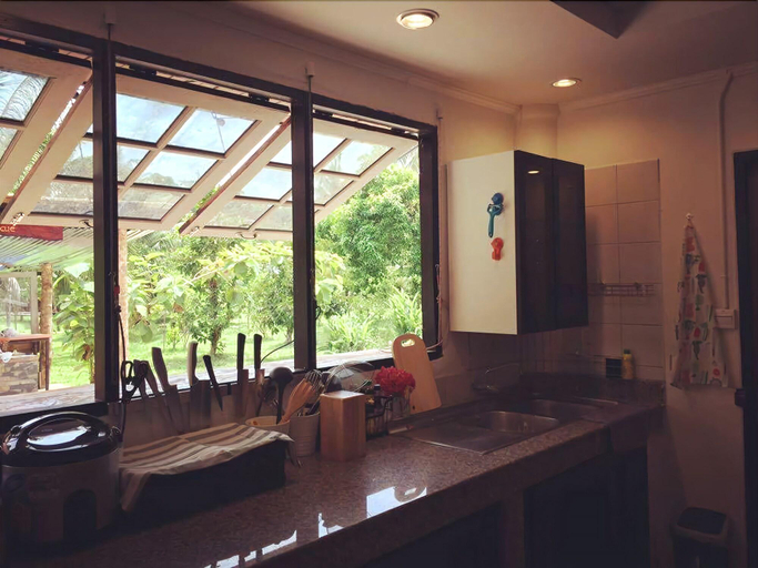 Food & Drinks 5, Villa Panalai, Muang Nakhon Nayok