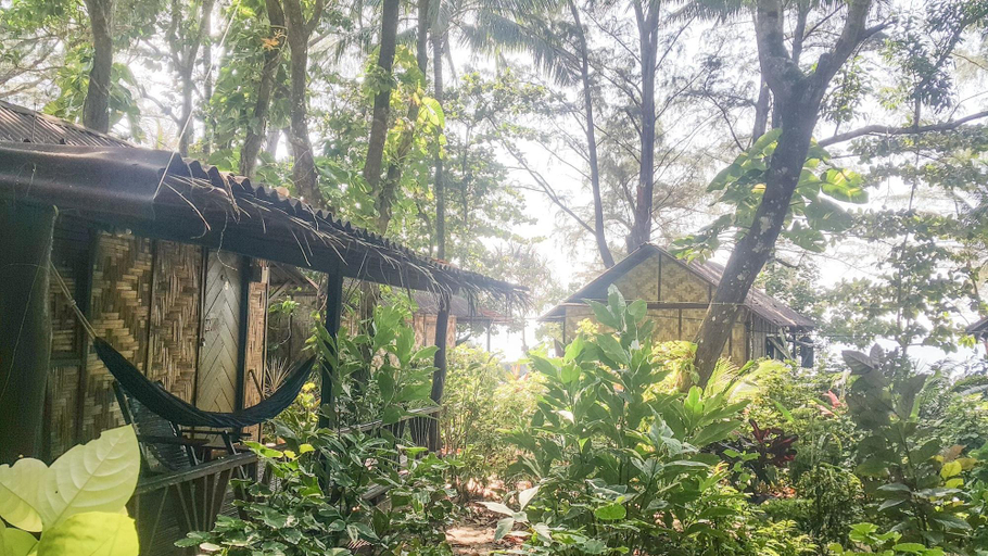 Bedroom 3, Bamboo Bungalows, Muang Ranong