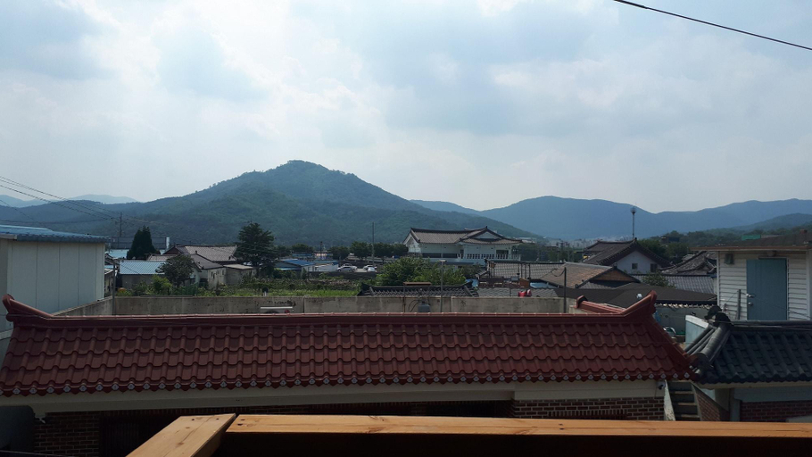 Bedroom 3, Gyeongju Seorabeol Hanok, Gyeongju