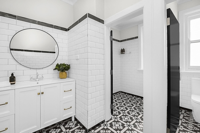 Bedroom 5, Horse and Jockey Hotel Homebush, Strathfield