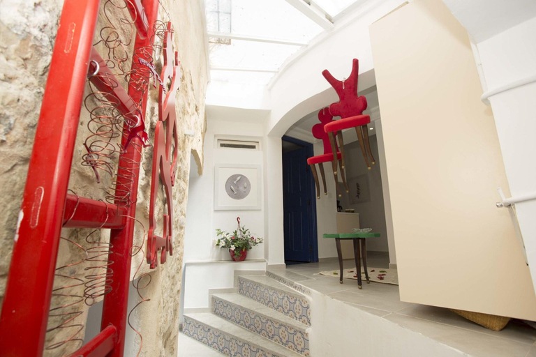 Public Area 4, Appartement Les Musiciens, Carthage