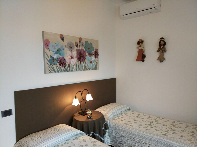 Bedroom 3, Marinella B, Pavia