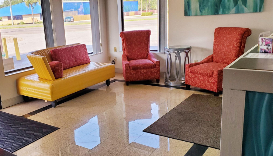 Public Area 3, Executive Inn, Escambia