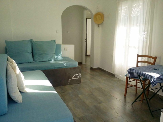 Bedroom 3, Diosmarini Studios & Apartments, South Aegean