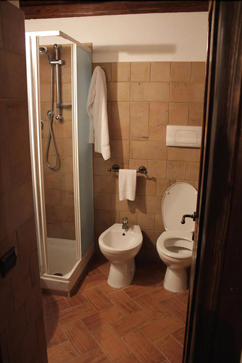 Bathroom 4, Antico Borgo, Nuoro