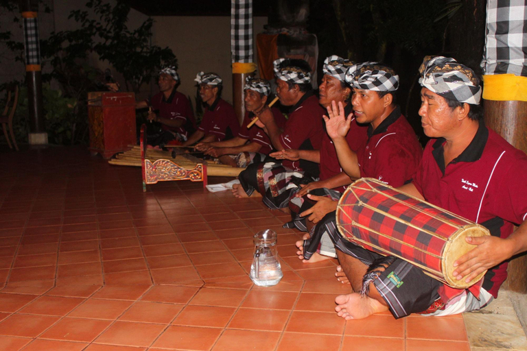 Public Area 2, Uyah Amed, Karangasem