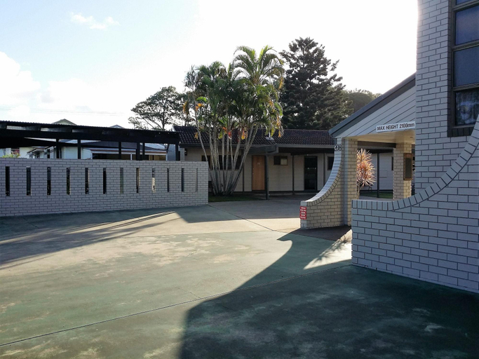 Exterior & Views 2, Mackay Motor Inn, Mackay - Pt A