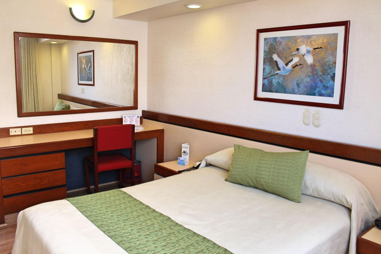 Bedroom 3, Hotel Manalba, Mexico City
