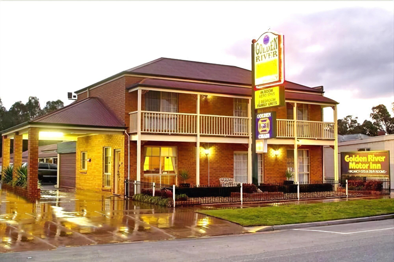 Exterior & Views 2, Golden River Motor Inn, Murray