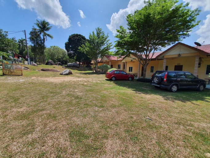 SPOT ON 89906 Kendong Village Resort, Rembau