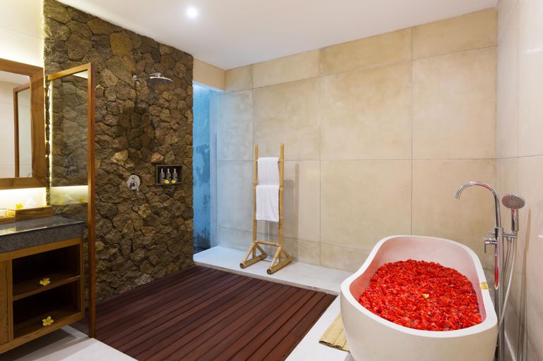 Bathroom 7