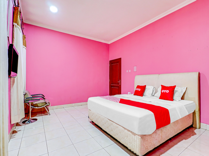Bedroom 1, OYO 90218 Ubaran Guest House, Bandung