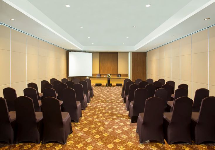 Business Facilities 16