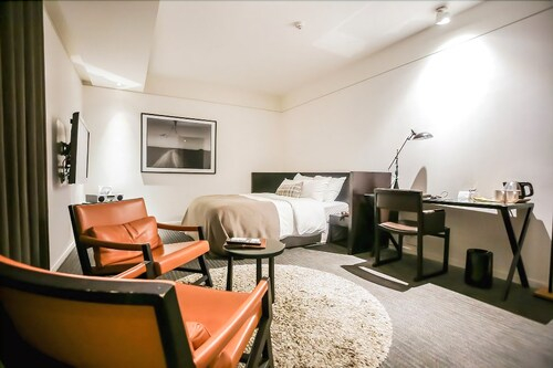 JS Boutique Hotel, Hwaseong