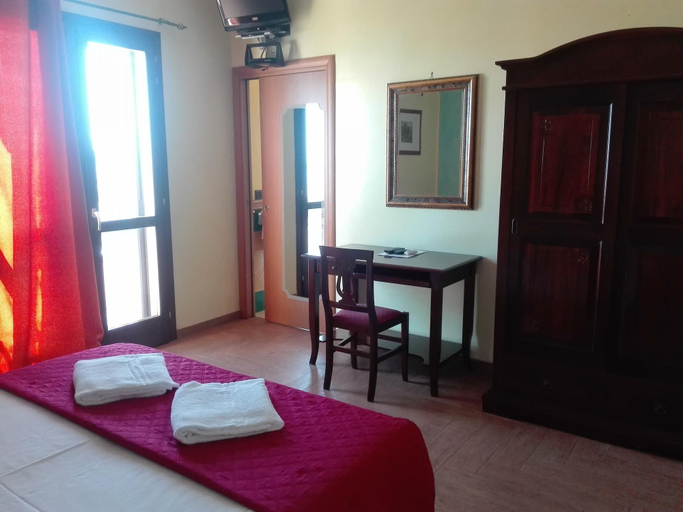 Bedroom 3, Donna sabella, Palermo