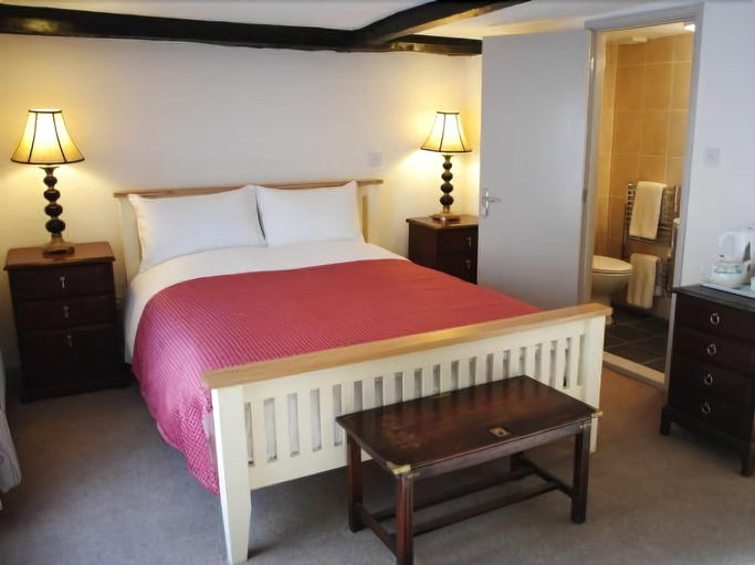 Bedroom 1, The Blenheim Buttery, Oxfordshire