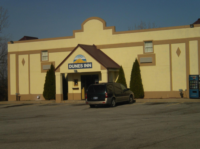 Exterior & Views 2, Dunes Inn Michigan City Hotel, LaPorte
