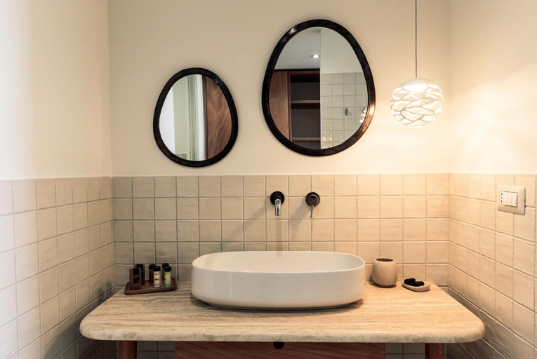 Bathroom 5, Armacera Resort, Vibo Valentia