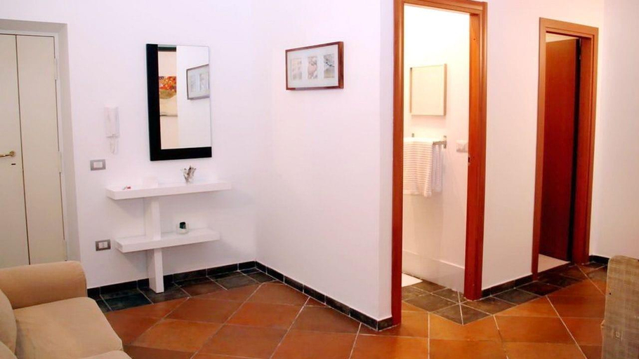 Bathroom 4, B&B Darsena, Napoli
