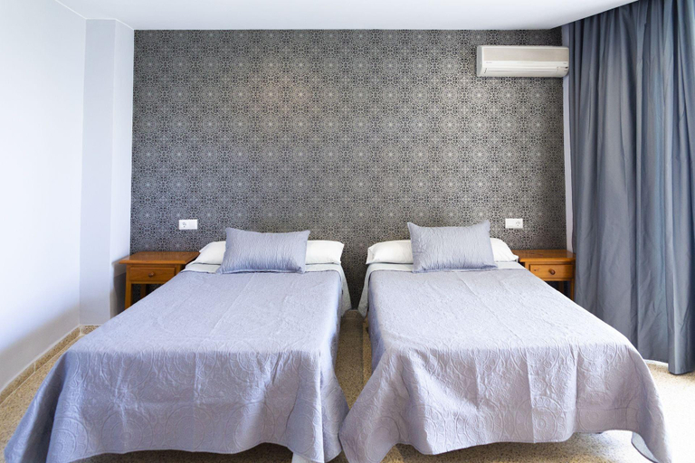 Bedroom 2, Hotel Salambina, Granada