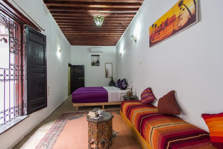 Public Area 5, DAR MIOUDA, Fès