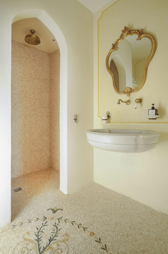 Bathroom 5, Relais Monastero Santa Teresa, Lecce