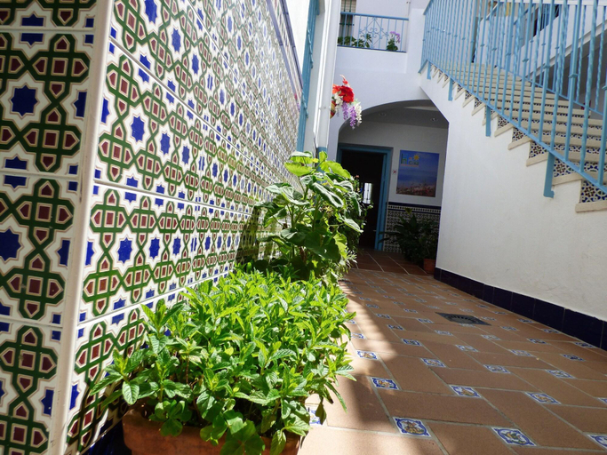 Public Area 3, Hostal Campo Nuevo, Cádiz