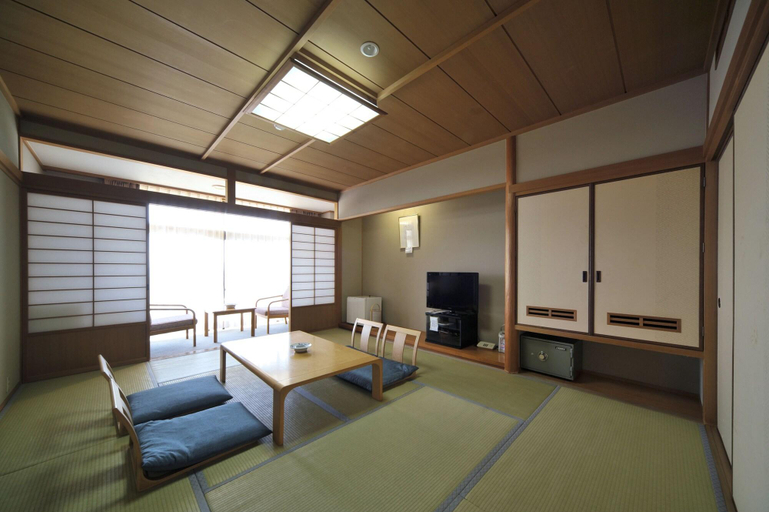 Bedroom 3, Nogata Ikoinomura, Nōgata
