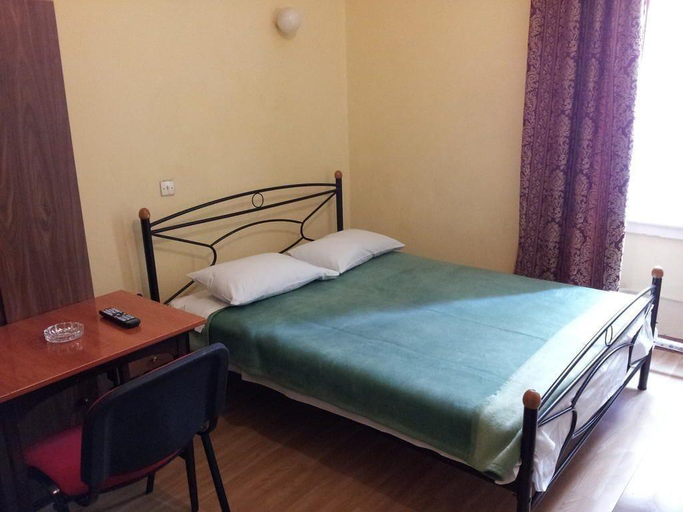 Bedroom 4, Hotel Efesos - Hostel, Attica