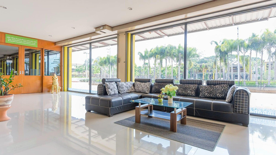 Public Area 2, Phet Ngam Hotel, Mae Sai