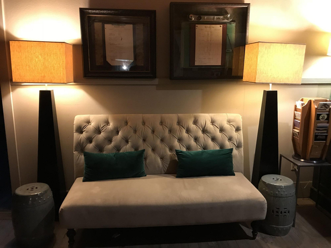 Public Area 2, Hotel Sutter, Amador