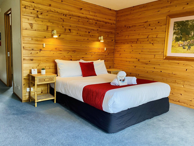 Bedroom 3, Pacific Harbour Lodge, Thames-Coromandel