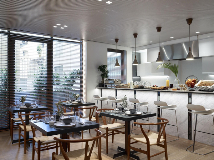 Food & Drinks 5, Athens Ikon, Attica
