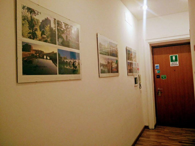 Public Area 3, Rome Center Rooms, Roma