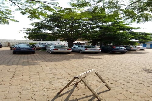 Hôtel Ran, Gbeke